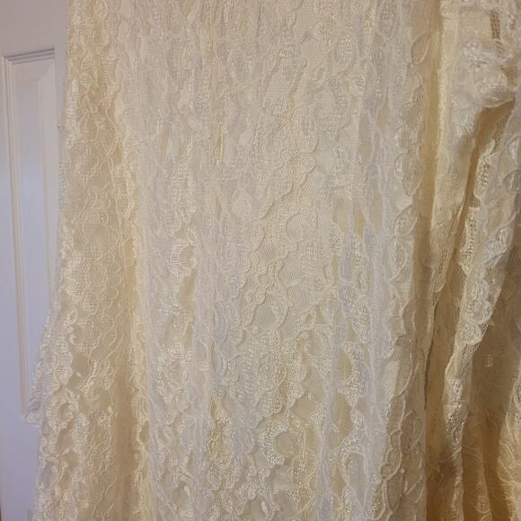 Onyx Nite, 14P | Vintage Look Midi Boho Lacy 3/4 Bell Sleeves Dress - Picture 3 of 7